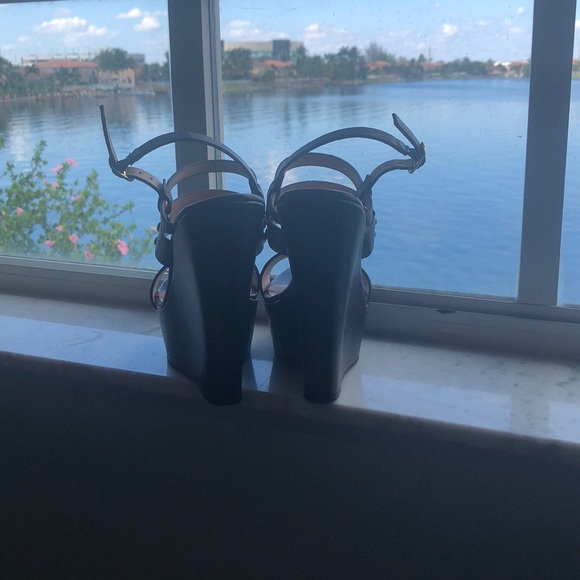 Wedges - Picture 2 of 3